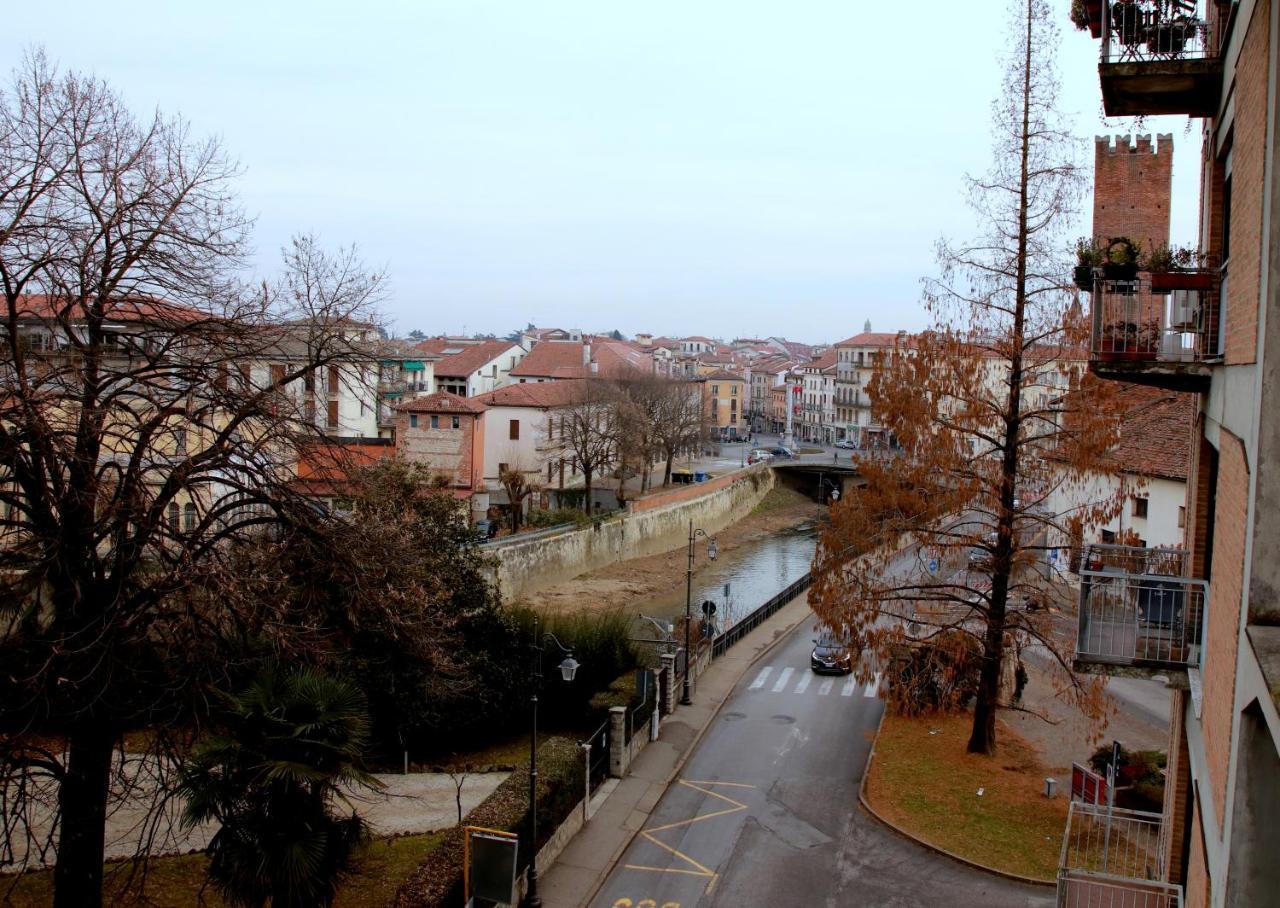 Guest House Ca' Lou Al Teatro Vicenza Exterior photo